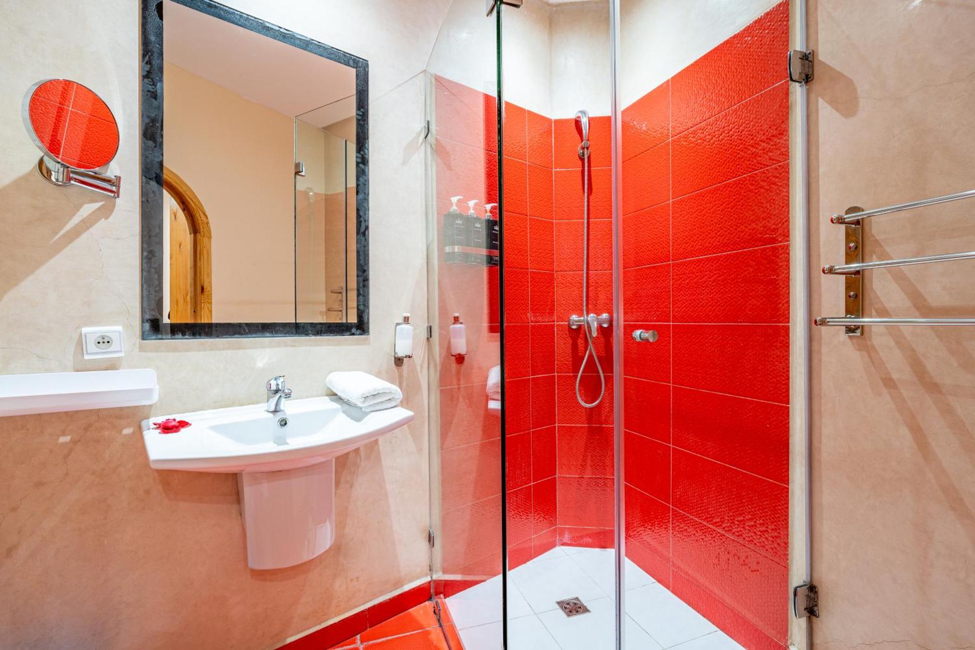 Quadruple Room Private Bathroom